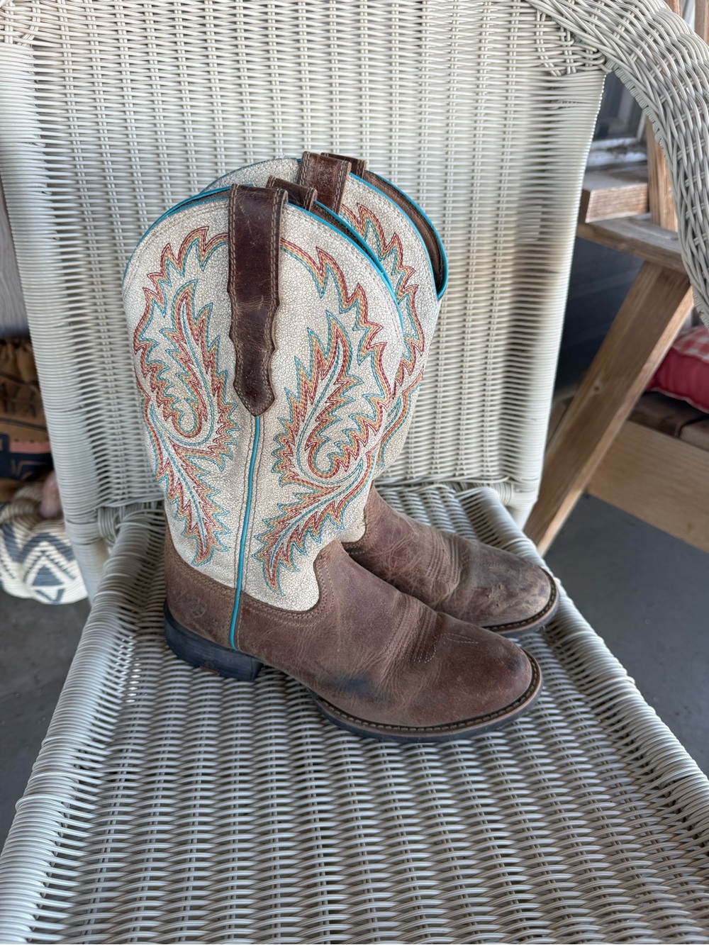 Ariat Round Up Boots